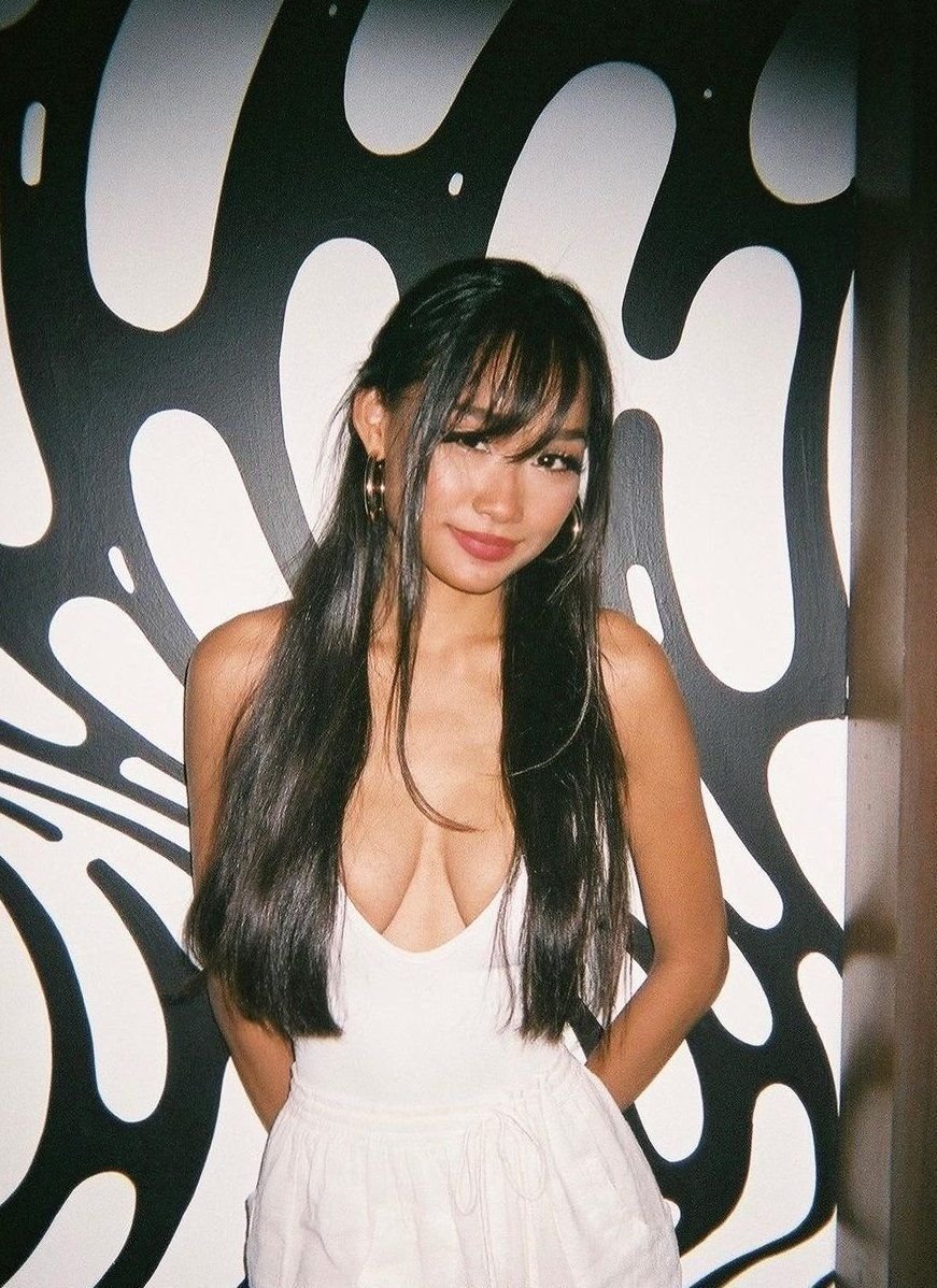 ki1laqw8tch glamour asian babe 1