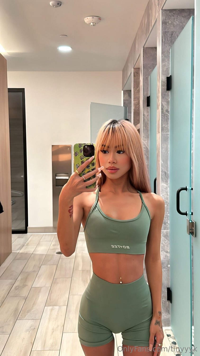 Japanese Babe Pounded Hard In POV Homemade Action 14