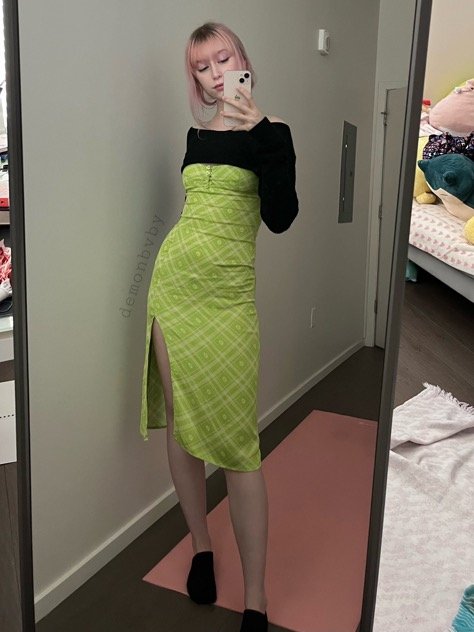 alt teen girl muestra su habilidad mamada 7