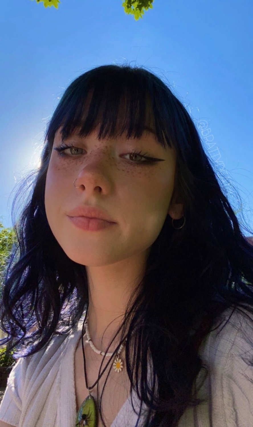 selfies giras de adolescentes e vídeos de sexo caseiro 3