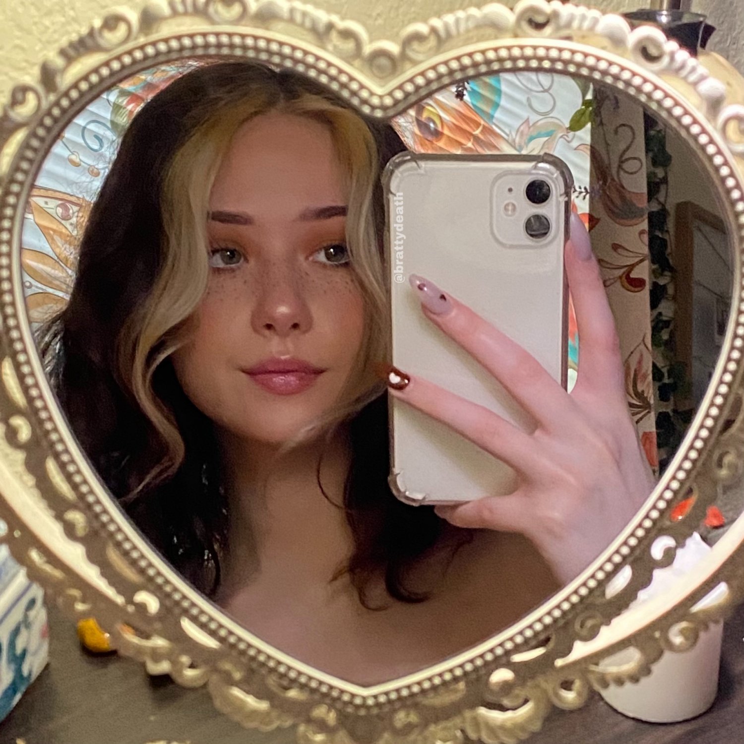 selfies giras de adolescentes e vídeos de sexo caseiro 18