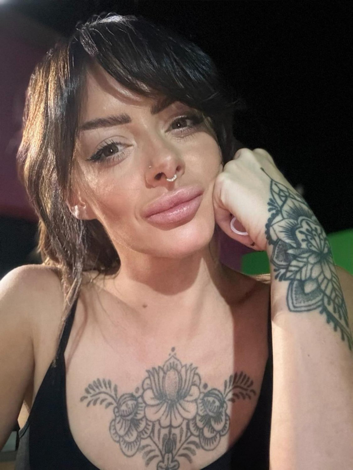 Dirty Chav MILF Gagged And Humiliated In BDSM Submission 5