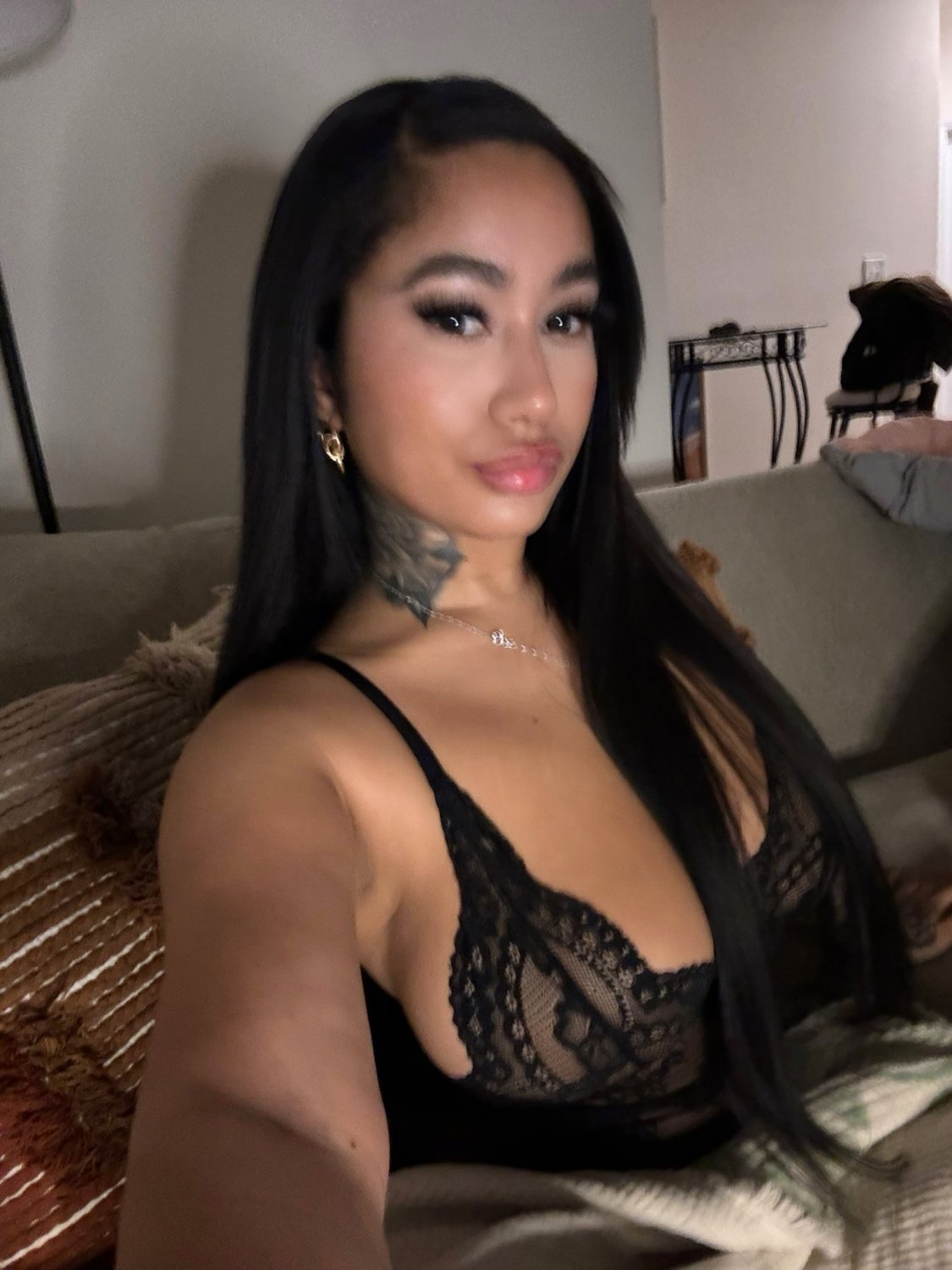 Stripper Bimbo Turned Into Gagged Wife And Facialed In BDSM 1