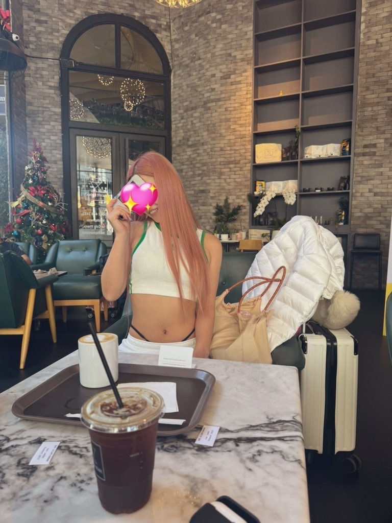 아시아 바람둥이 아내 8