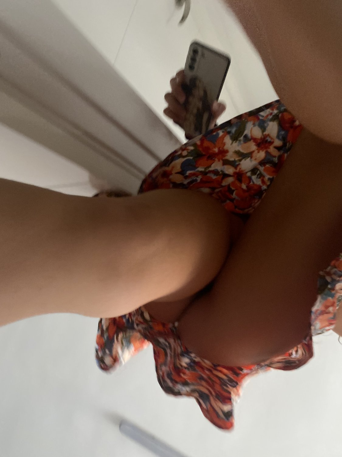 Sexy Upskirt Peek Under Tight Dress In Steamy Tease 6